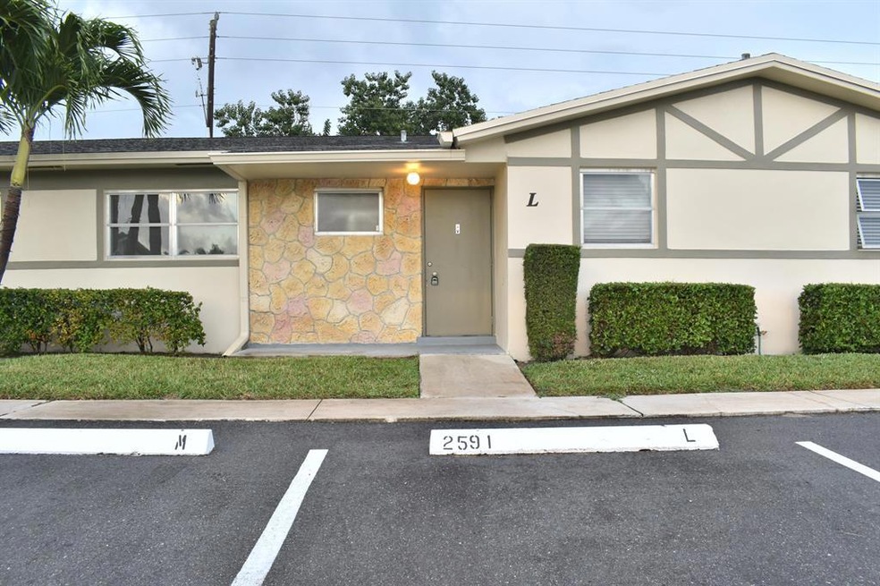 2591 Emory Dr W unit L, West Palm Beach, FL 33415 - photo 1