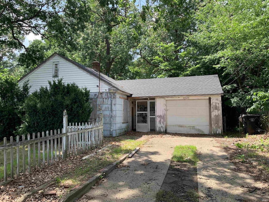 55175 Moss Rd, South Bend, IN 46628 - photo 1