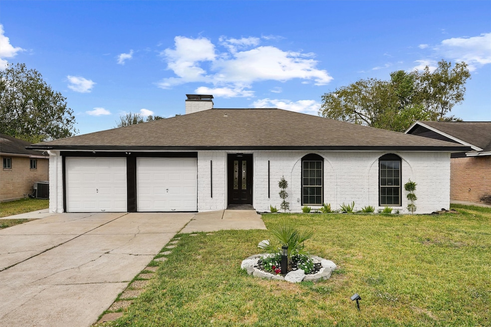 6618 Castleview Ln, Missouri City, TX 77489 - photo 1