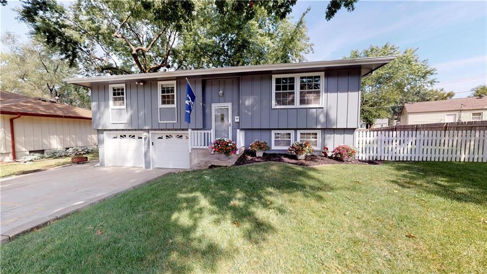 11618 W 69th St, Shawnee, KS 66203 - photo 1