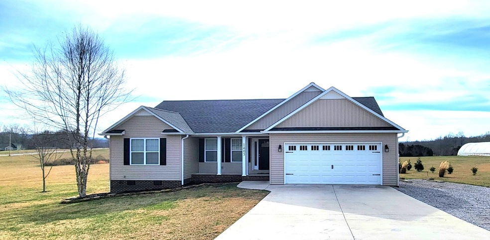 1405 Bay View Dr, Cookeville, TN 38506 - photo 1