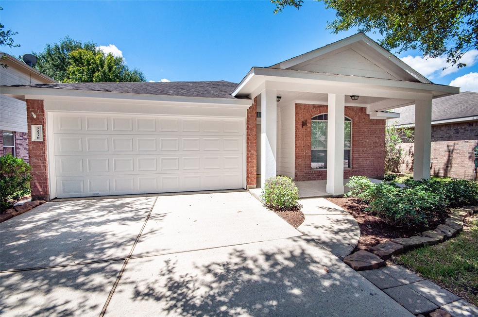 32330 Summer Park Ln, Conroe, TX 77385 - photo 1