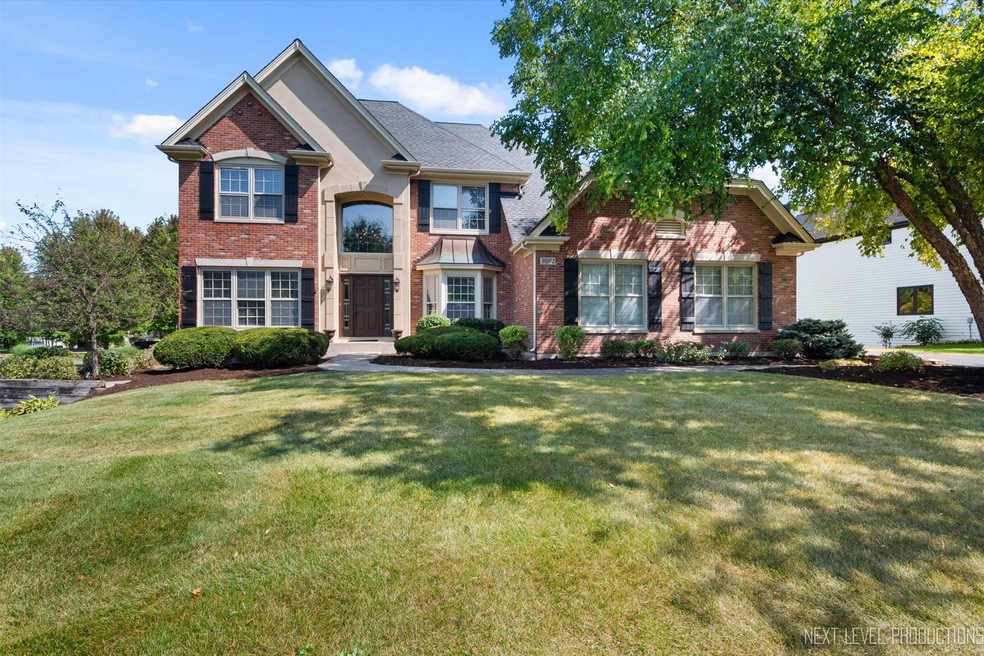 3602 Chesapeake Rd, Saint Charles, IL 60175 - photo 1