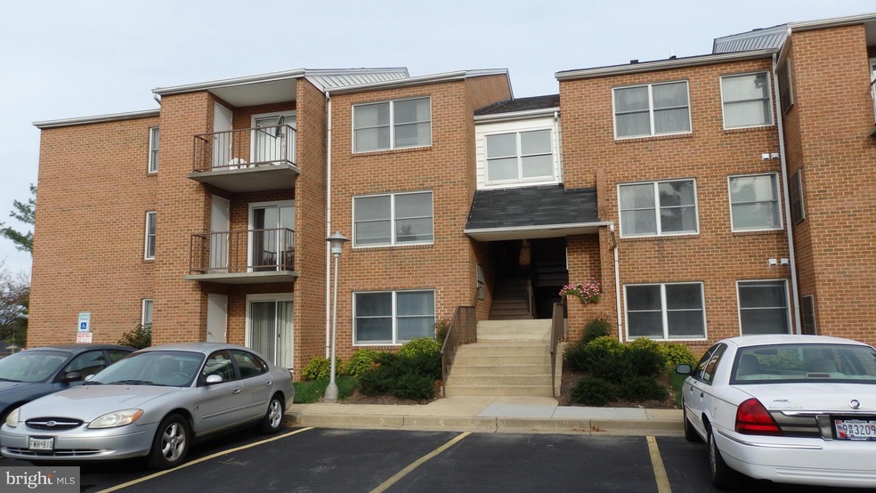 500 Chapel Ct, Walkersville, MD 21793 - photo 1