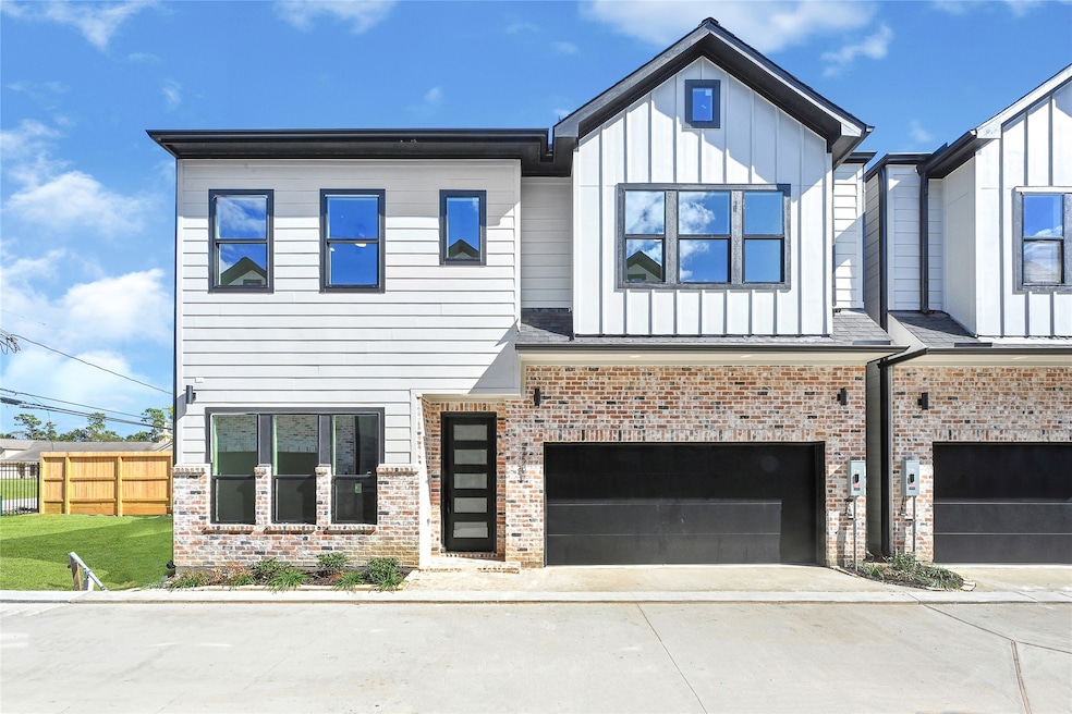 2581 Paul Quinn St, Houston, TX 77091 - photo 1