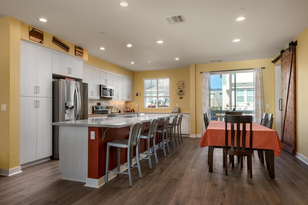 KitchenDining
