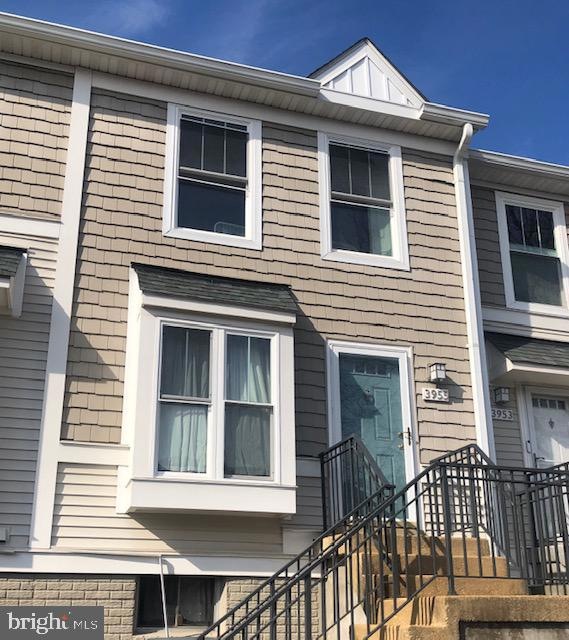 Sold $615,000 • Co-Listing Agent