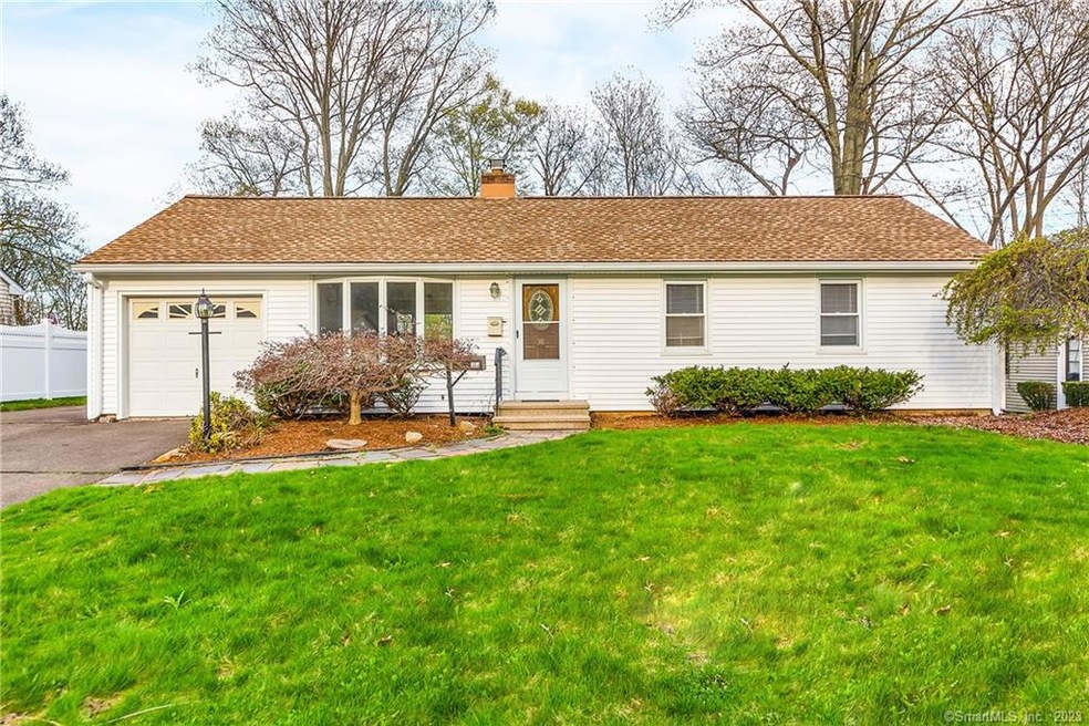 38 Cedar St, Wethersfield, CT 06109 - photo 1