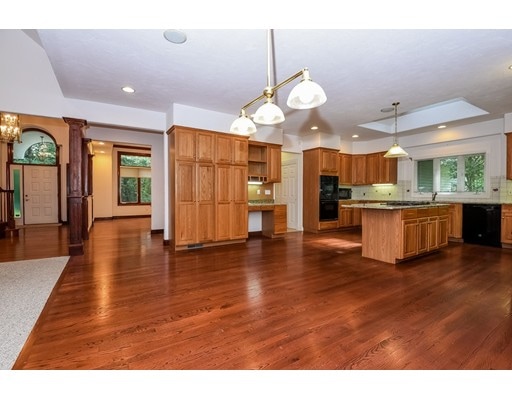 35 Spruce Ln, Canton, MA 02021 - photo 1