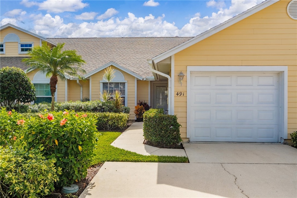 491 7th St, Vero Beach, FL 32962 - photo 1