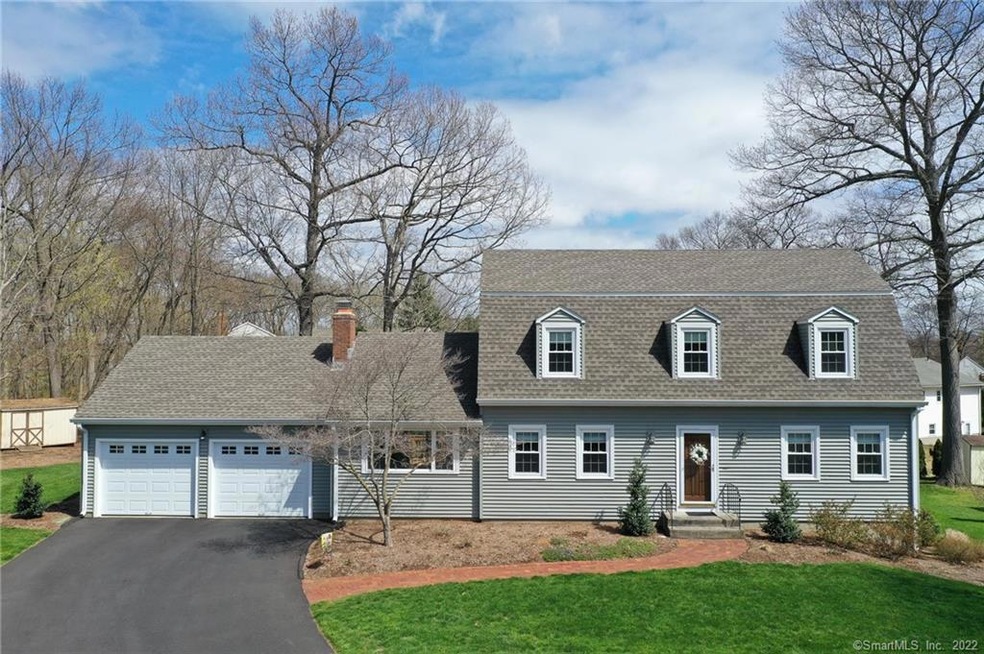 90 Settlers Knoll, Newington, CT 06111 - photo 1