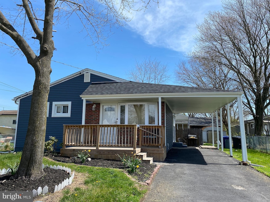 213 Canary Ln, Mount Holly, NJ 08060 - photo 1