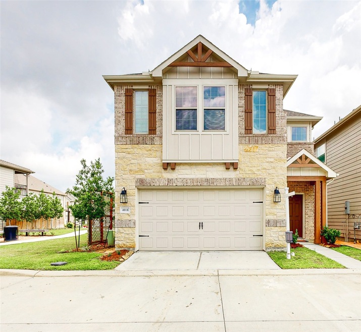 4018 Delta Rose St, Houston, TX 77018 - photo 1