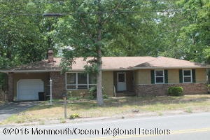 956 Newark Ave, Forked River, NJ 08731 - photo 1