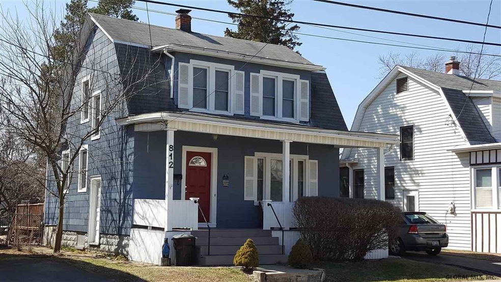 812 Cleveland Ave, Schenectady, NY 12306 - photo 1