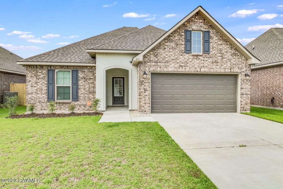 221 Burndap Way-1