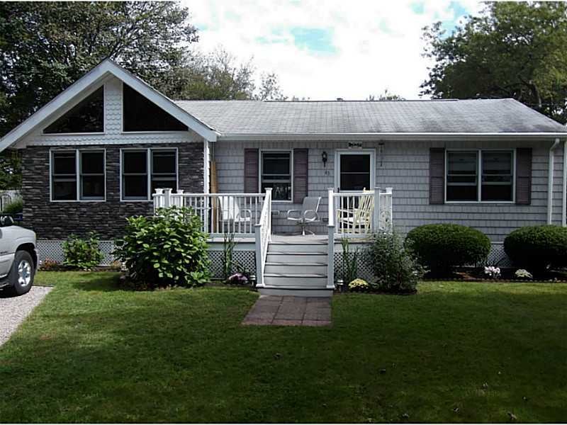 43 Benson Ave, Westerly, RI 02891 - photo 1