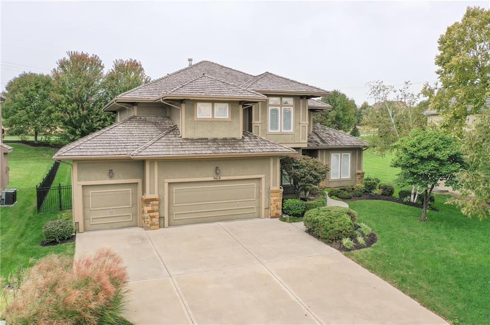 9618 Deer Run St, Lenexa, KS 66220 - photo 1