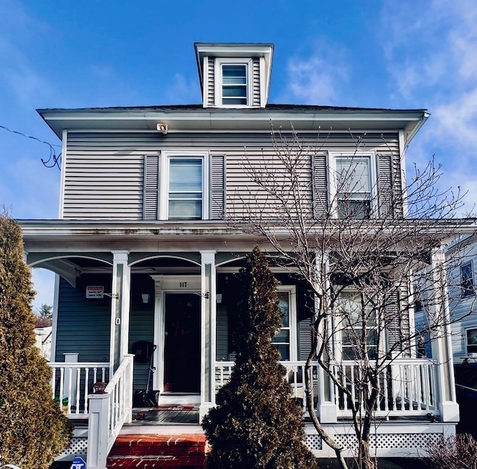 Sold $569,900 • Co-Listing Agent