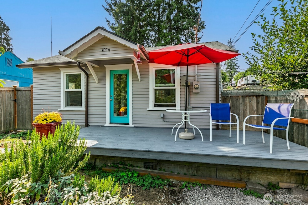 1026 W Mukilteo Blvd, Everett, WA 98203 - photo 1