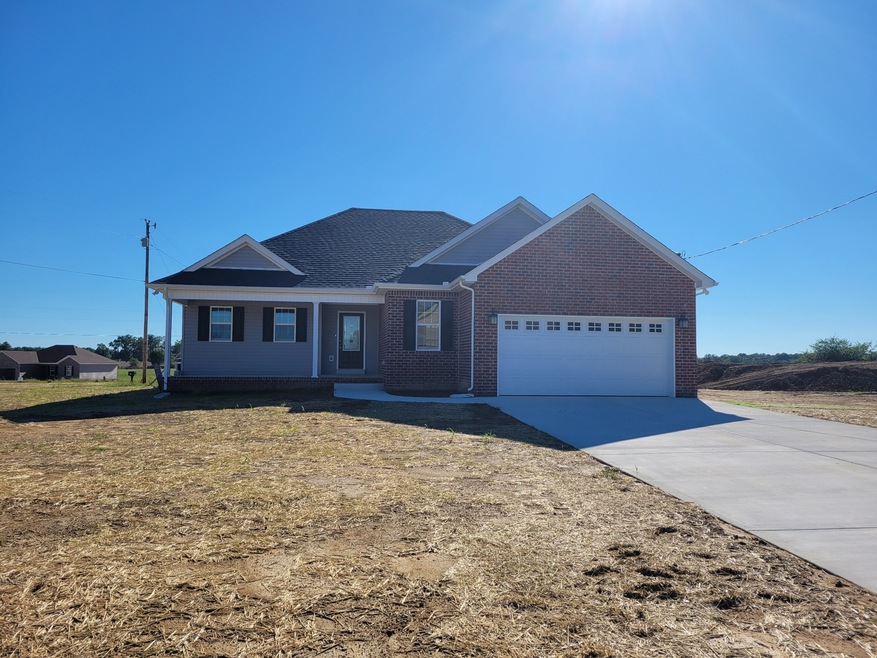 27 Spur St, Manchester, TN 37355 - photo 1