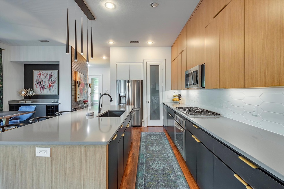 Sold • Co-Listing Agent