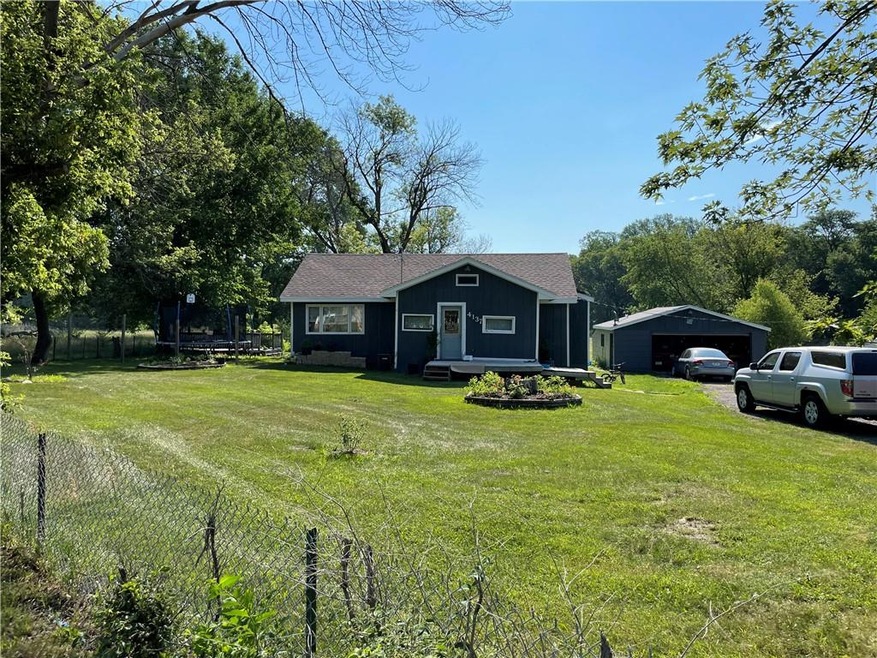 4137 Colfax Ave, Des Moines, IA 50317 - photo 1