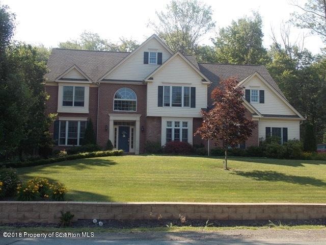 10 Pheasant Run Ln, Mountain Top, PA 18707 - photo 1