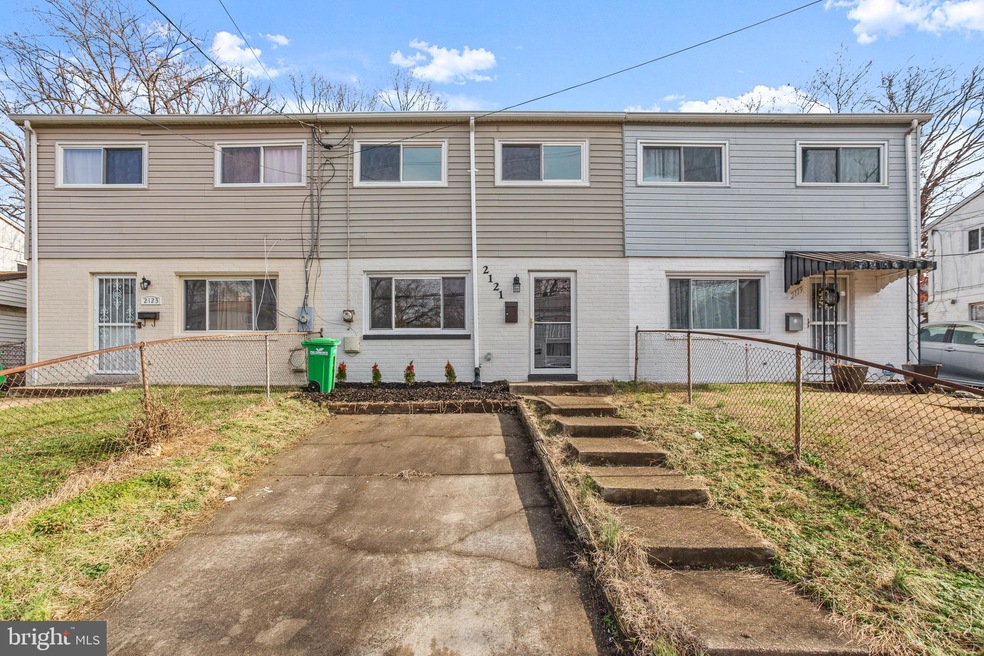 2121 Columbia Place, Hyattsville, MD 20785 - photo 1