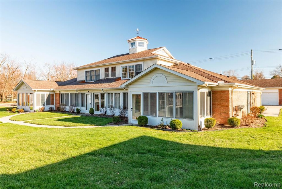 8217 Grays Dr unit C1, Grosse Ile, MI 48138 - photo 1