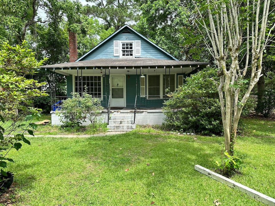 1640 Dogwood