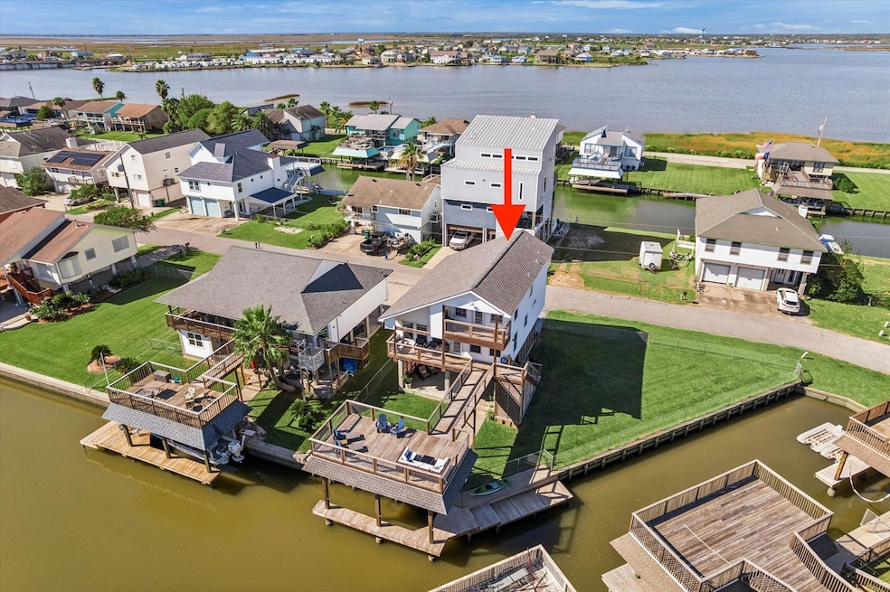 22 N Flamingo St, La Marque, TX 77568 - photo 1