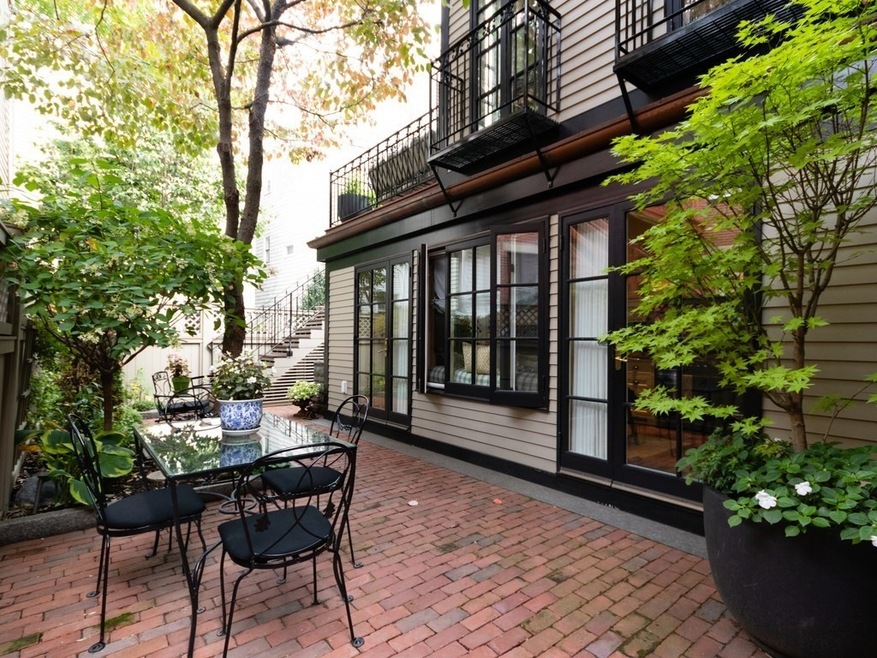 29 Mount Vernon St, Charlestown, MA 02129 - photo 1