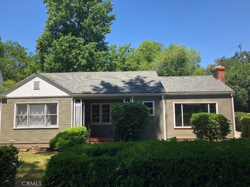 570 E 3rd St, Chico, CA 95928 - photo 1