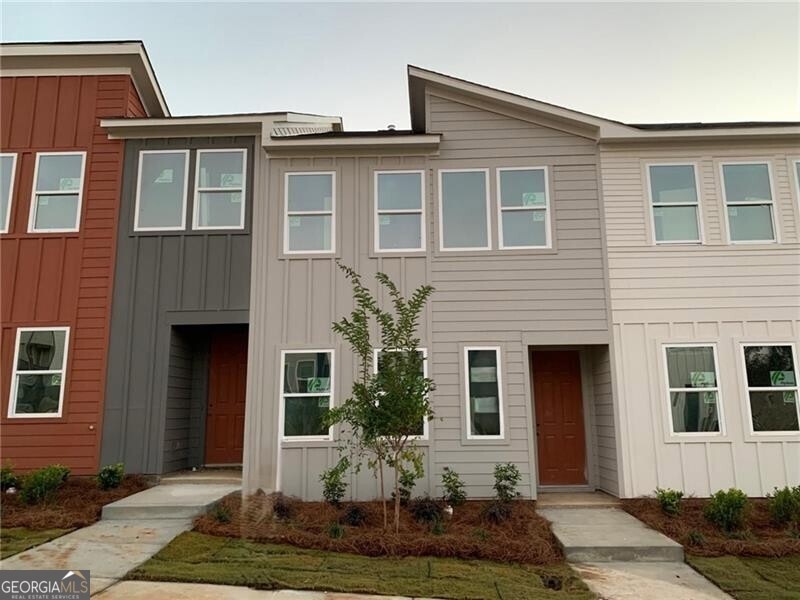 Sold $435,461 • Co-Listing Agent