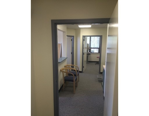 955 Main St unit G1, Winchester, MA 01890 - photo 1