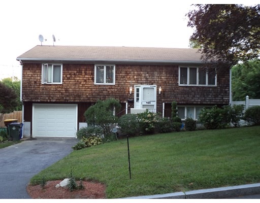 525 Ray St, Fall River, MA 02720 - photo 1