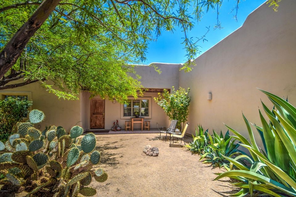 35615 S Calico Cir, Wickenburg, AZ 85390 - photo 1