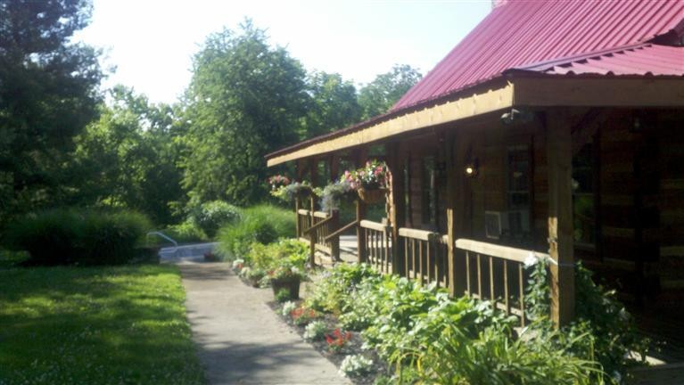 176 Colston Ln, Frankfort, KY 40601 - photo 1