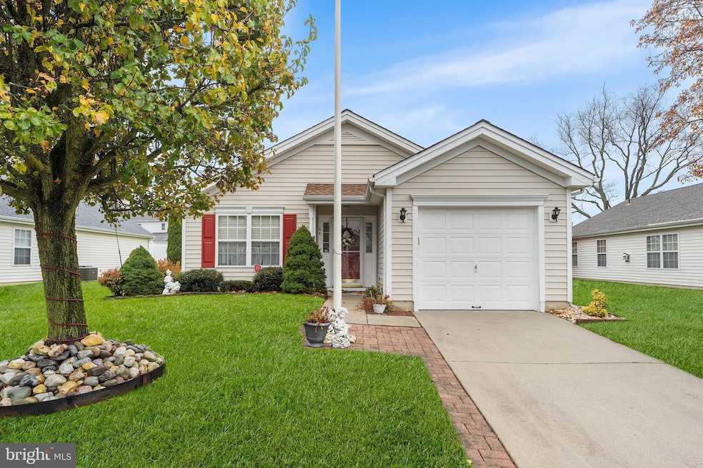 64 Maple Leaf Cir, Sewell, NJ 08080 - photo 1