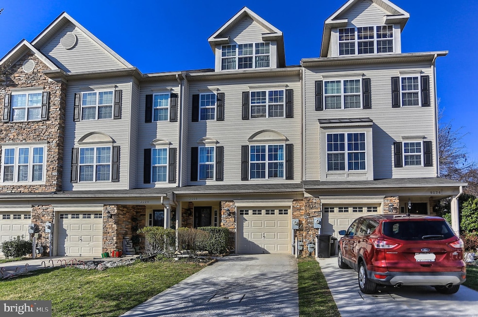 9126 Marlove Oaks Ln, Owings Mills, MD 21117 - photo 1