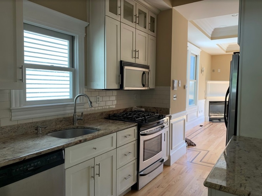 588 E 8th St unit 1, Boston, MA 02127 - photo 1