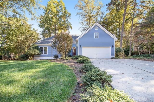 12512 Cedarford Ct, Huntersville, NC 28078 - photo 1