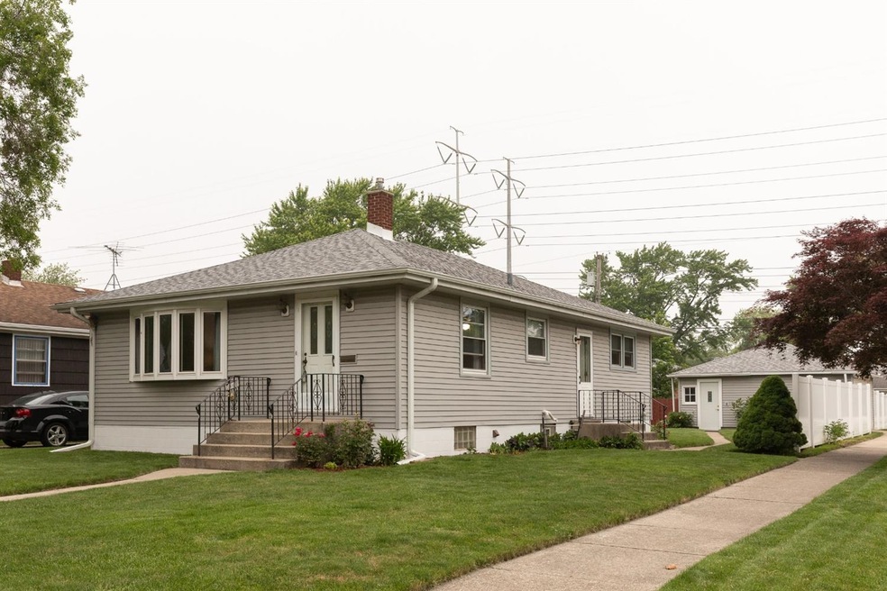 3449 Franklin St, Highland, IN 46322 - photo 1