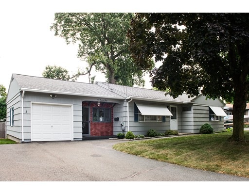 103 Acrebrook Dr, Chicopee, MA 01020 - photo 1