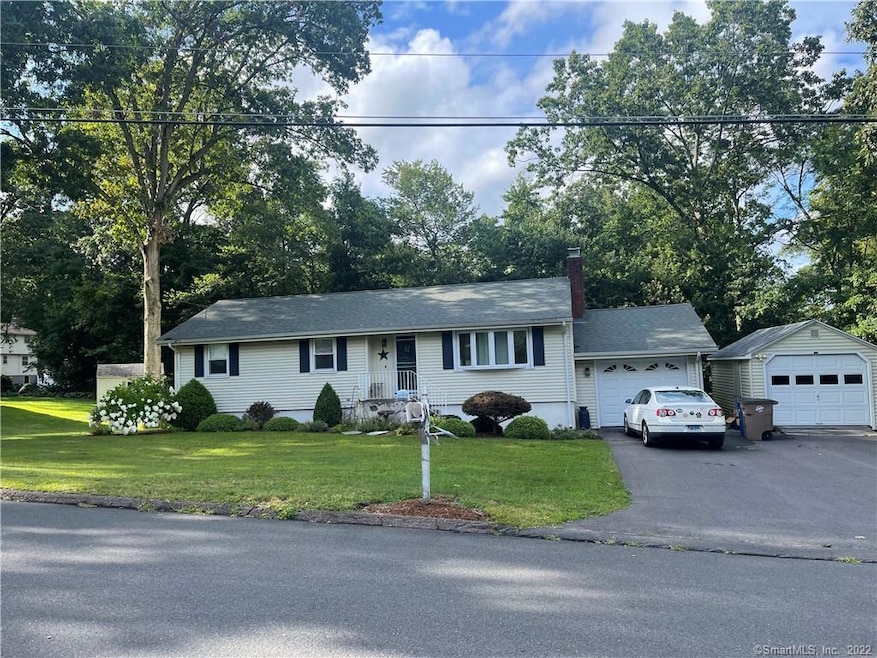 86 Hillside Ave, Vernon Rockville, CT 06066 - photo 1