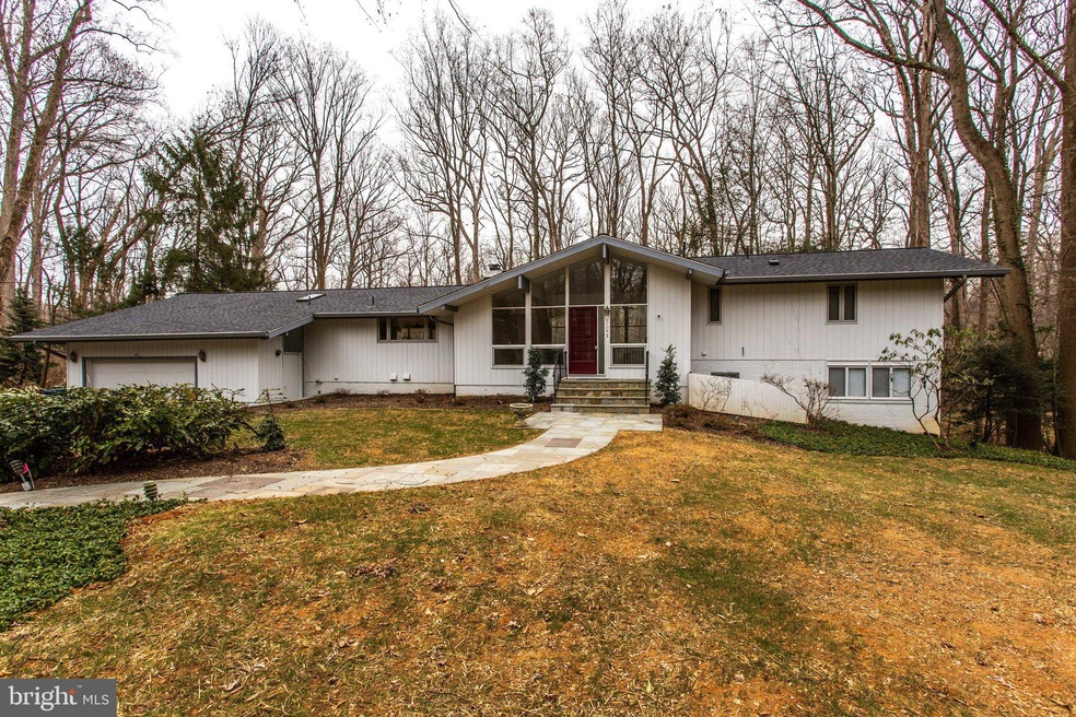 6709 Wemberly Way, McLean, VA 22101 - photo 1