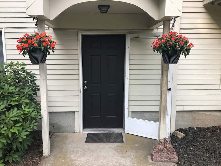 49 Canterbury Rd unit K, Plainfield, CT 06374 - photo 1