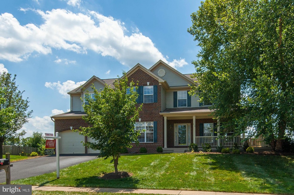 416 Crosman Ct, Purcellville, VA 20132 - photo 1