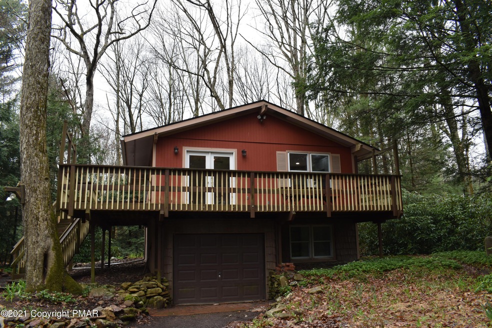 1135 Willow Creek Dr, Kunkletown, PA 18058 - photo 1